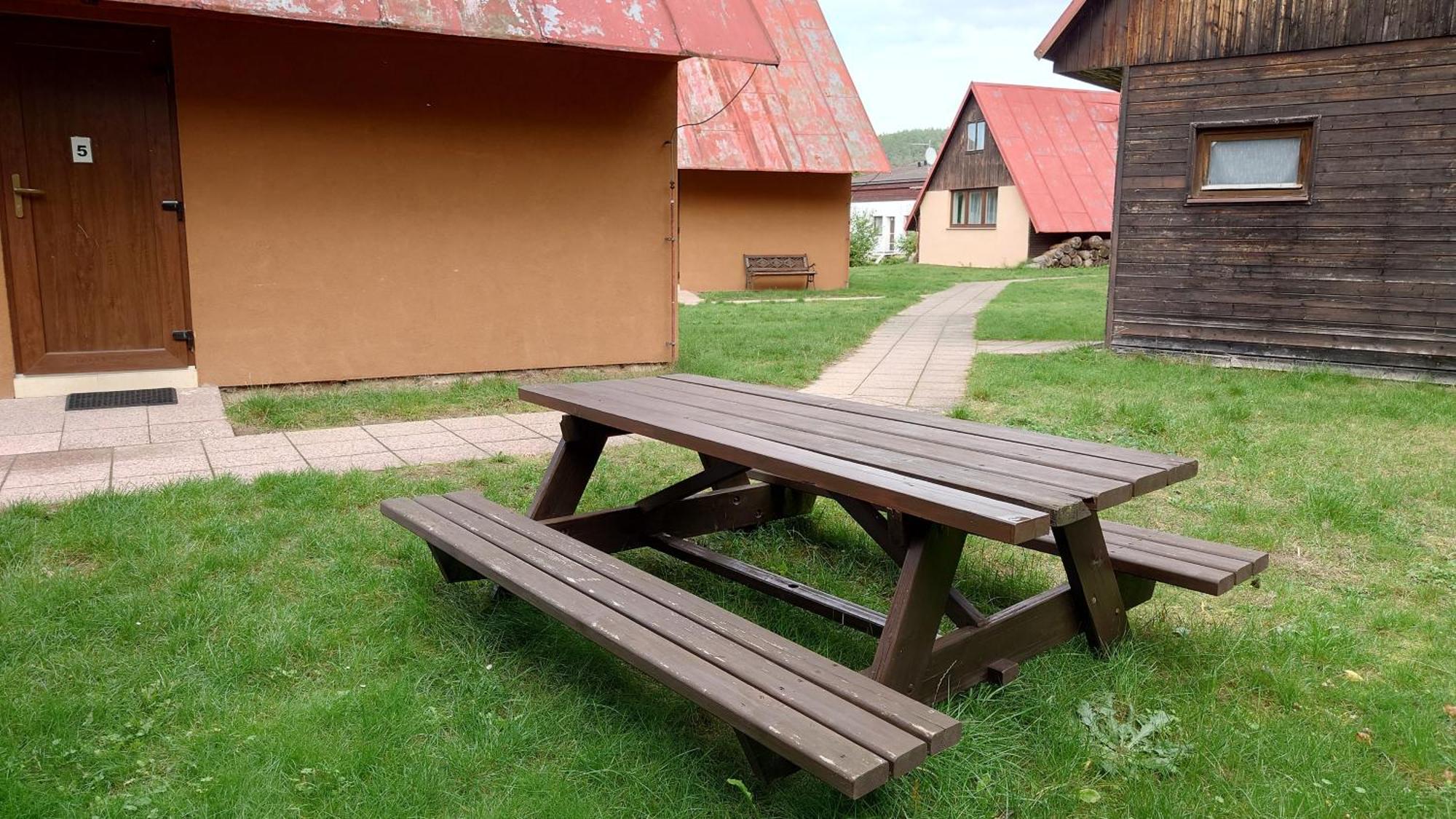 Raj Sportovni A Rekreacni Resort Branzez Kněžmost 외부 사진