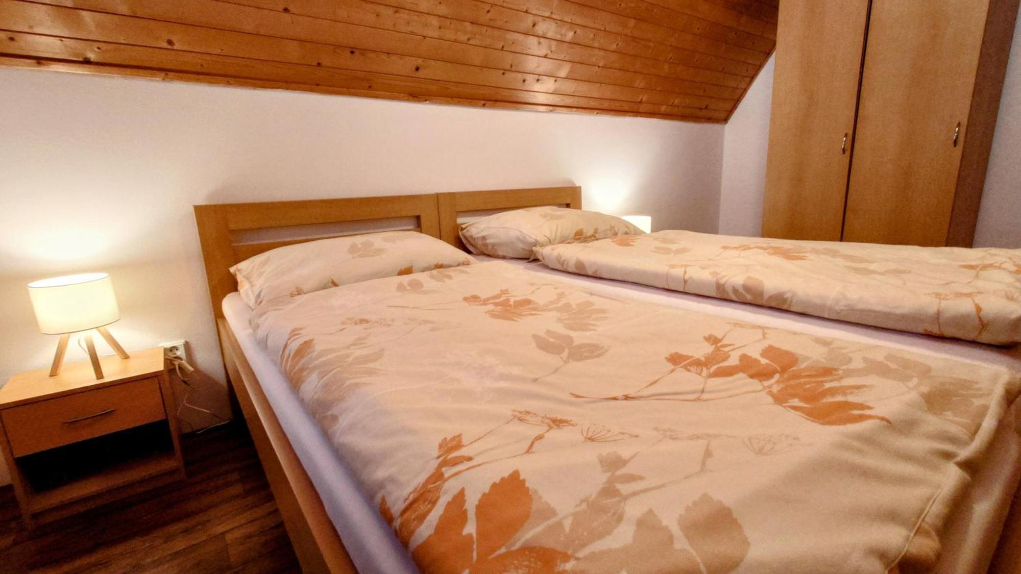Raj Sportovni A Rekreacni Resort Branzez Kněžmost 외부 사진